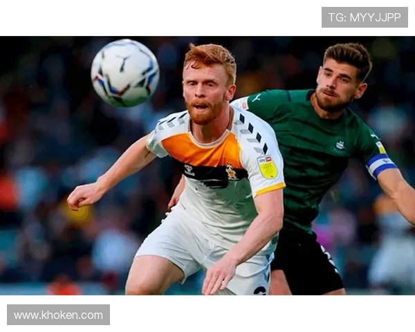 亨克控球能力表现稳健，本赛季中场组织效率持续提升